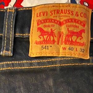 Levi’s 541 Jeans - Size 40x32 - dark blue